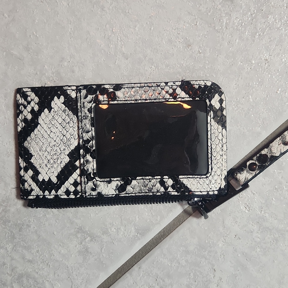 Quay 3 Piece Wallet Set - Picture 6 of 6